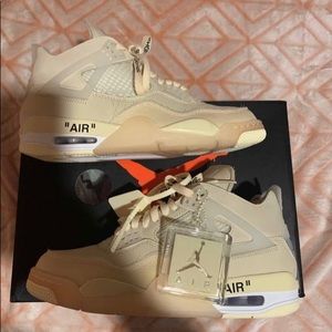 Jordan 4 retro OFF White Sail 800$